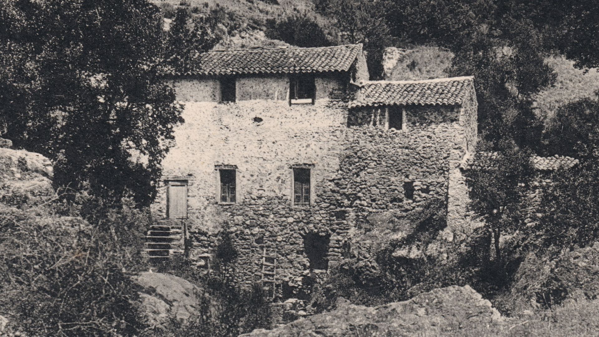 Moulin à eau du Pont-Neuf à Bagnols-en-Forêt